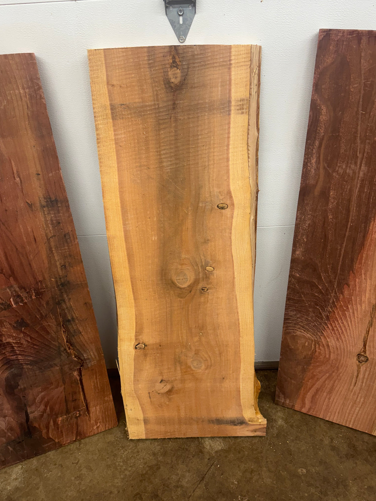 Giant Sequoia Rough-Sawn Slab Bundle – 3 Pieces – 45" Long