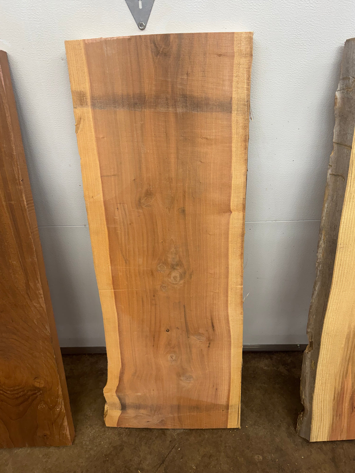 Giant Sequoia Rough-Sawn Slab Bundle – 3 Pieces – 45" Long