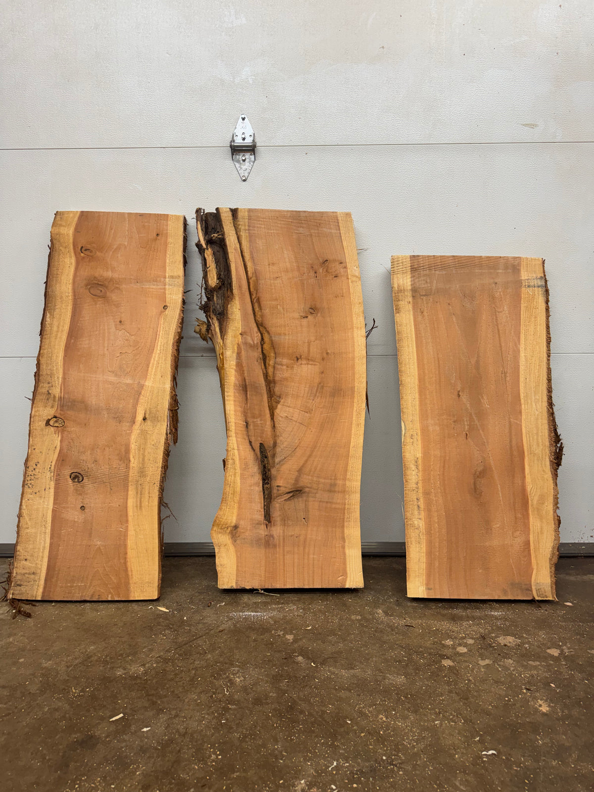 Giant Sequoia Slab Bundle – 3 Character Pieces Long