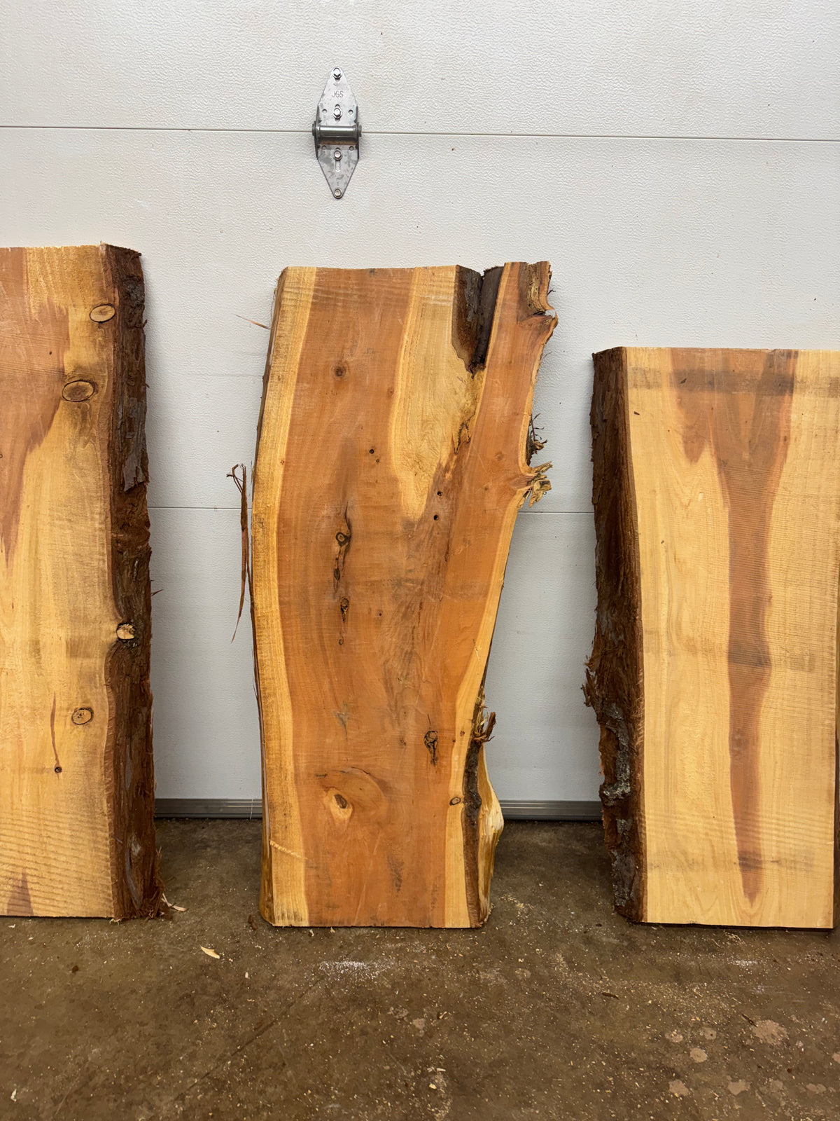 Giant Sequoia Slab Bundle – 3 Character Pieces Long